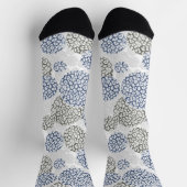 Kreise mit grauem und blauem Leopardendruck Socken (Oben)