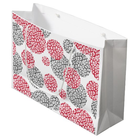 Kreise mit grauem und rotem Leopardenprint Große Geschenktüte (Vorderseite Schrägansicht)