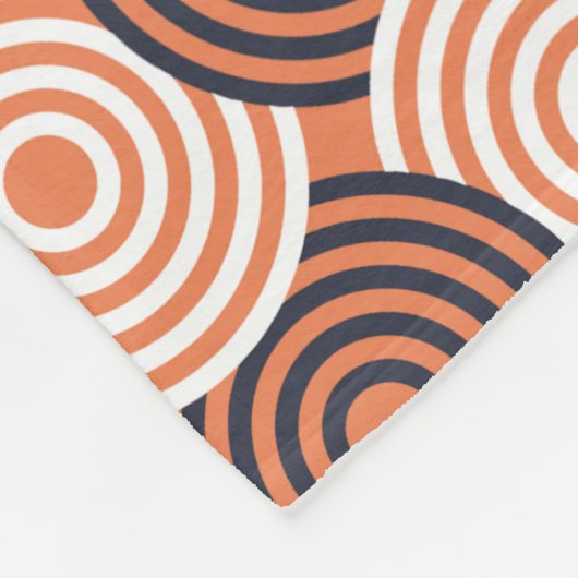 Kreise Orangefarbenes weißes Minimalmuster Fleecedecke (Ecke)