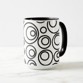 Kreiseldesign Tasse (VorderseiteRechts)