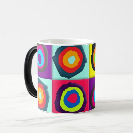 Kreismuster Verwandlungstasse (Vorderseite Links)