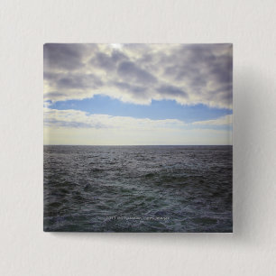 Kreiswolken über dem Atlantik Button