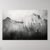 Kreuz auf den Foggy Mountains Poster (Vorne)