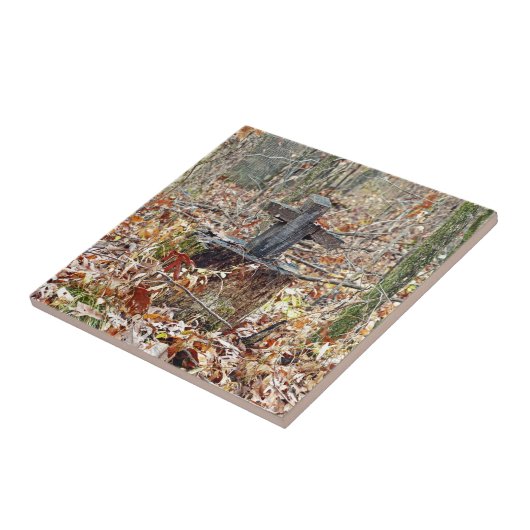 Kreuz im Wald Fliese (Seite)