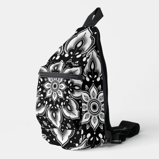 Kreuzbeutel Crossbody Bag (Rechte Ecke)