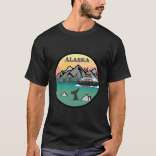 Kreuzfahrtschiff Alaska mit Bergen und T-Shirt