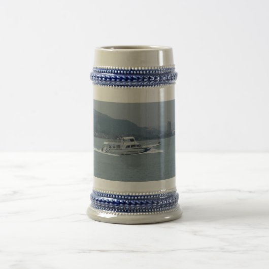 Kreuzfahrtschiff am Fluss Tamsui Gray / Blue 22 oz Bierglas (Mittel)