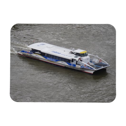 Kreuzfahrtschiff an der Themse 3"x4" Magnet (Horizontal)