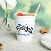 Kreuzfahrtschiff auf Seewellen Seefahrt Pappbecher