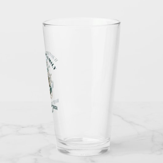 Kreuzfahrtschiff Glas (Links)