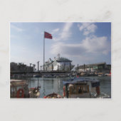Kreuzfahrtschiff im Hafen Postkarte (Vorderseite)