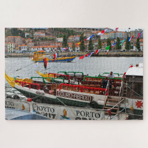 Kreuzfahrtschiffe an der Anlegestelle, Porto, Port Puzzle