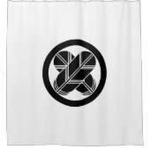 Kreuzfedern im Kreis Duschvorhang (Vorderseite)