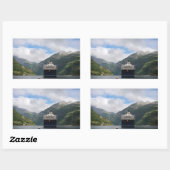 Kreuzschiff in Geirangerfjord-Aufkleber Rechteckiger Aufkleber (Blatt)