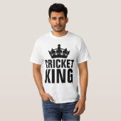 KRICKET-SPIEL, KRICKET-KÖNIG-T - Shirt (Vorne ganz)