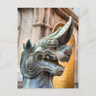 Kriegerdrache am Eingang eines buddhistischen Temp Postkarte