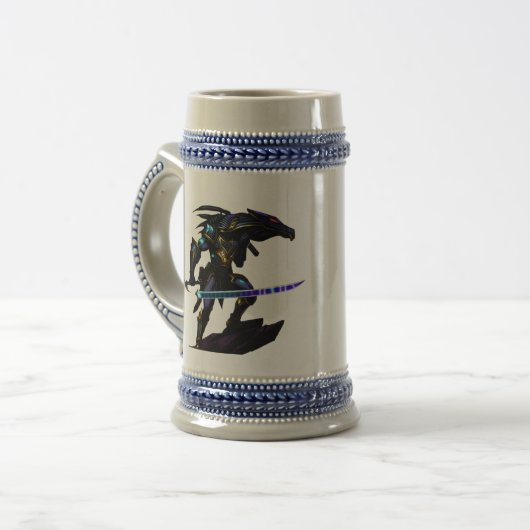 Kriegerin Bierglas (Vorderseite Links)
