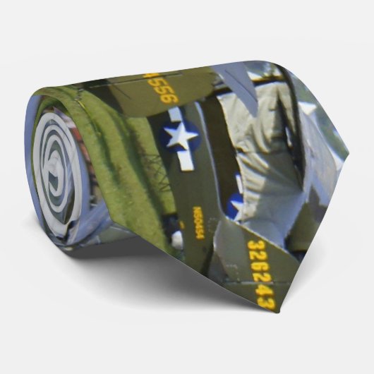 Kriegs-Vögel Krawatte (Gerollt)