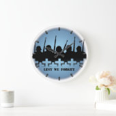 Kriegsdenkmal-Uhr, damit wir das Dekor der Kriegsh Große Wanduhr (Zuhause)