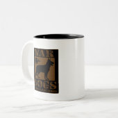 Kriegshunde Zweifarbige Tasse (Vorderseite Links)