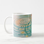 Kringel der Ruhe Abstrakte Wasserharmonie Kaffeetasse (Links)