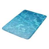 Kristallklarer Himmelblauer Pool Wasser Badematte (Schrägansicht)