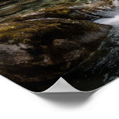 Kristallwasserfall im Bergtal Poster (Ecke)
