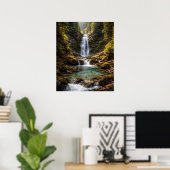 Kristallwasserfall im Bergtal Poster (Heimbüro)