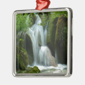 Kroatien-780 Silbernes Ornament (Links)