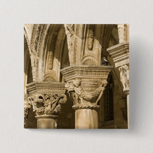 Kroatien, Dalmatien, Dubrovnik. Steinbögen und Button (Vorderseite)