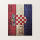 Kroatien-Flagge auf altem hölzernem Korn Puzzle (Vertikal)