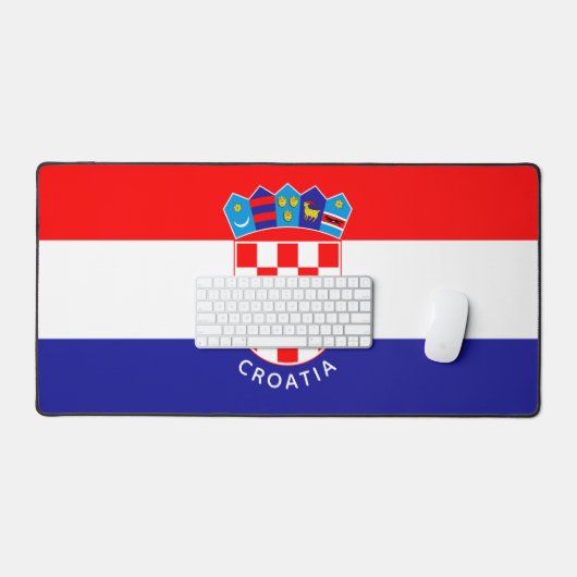 Kroatische Fahne mit benutzerdefiniertem Text Schreibtischunterlage (Tastatur & Maus)