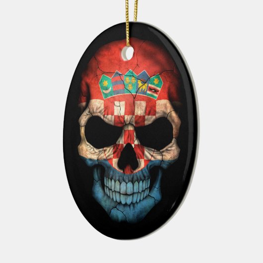Kroatischer Flaggen-Schädel auf Schwarzem Keramikornament (Links)