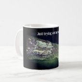 Krokodil im Wasser Kaffeetasse (Vorderseite Links)