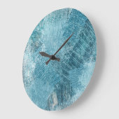 Krokodile Batik: Texturierte Stoffkunst Große Wanduhr (Winkel)