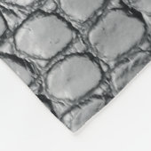 Krokodile Noir: Mystik aus schwarzem Leder Fleecedecke (Ecke)