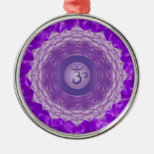 Krone Chakra Verzierungen Silbernes Ornament (Vorne)