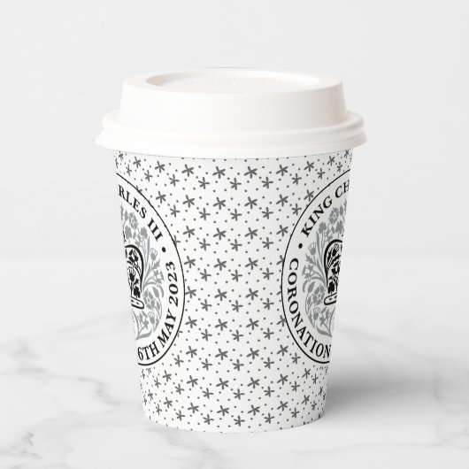 Krönungsemblem des Königs Charles III Pappbecher (Links)