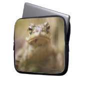 Kröte des Tages Laptopschutzhülle (Vorderseite Links)
