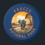 Kruger Nationalpark Südafrika Elephant Retro Magnet<br><div class="desc">Krüger Vektorgrafik Design. Der Krüger Nationalpark im Nordosten Südafrikas ist eines der größten Spielreservate Afrikas. Seine hohe Dichte an Wildtieren umfasst die Big 5: Löwen,  Leoparden,  Nashörner,  Elefanten und Büffel.</div>