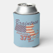 KRW Braintree, MA 375 Birthday Can Cooler Dosenkühler (Kanne Rückseite)