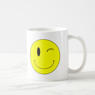KRW-Gelb, das Gesicht blinzelt Kaffeetasse