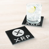 Krypto Schwarz-Weiß-Gefallen XRP Upscale Glasuntersetzer (Schrägansicht)