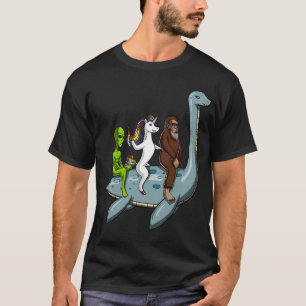 Kryptozoologie-Abenteuer T-Shirt