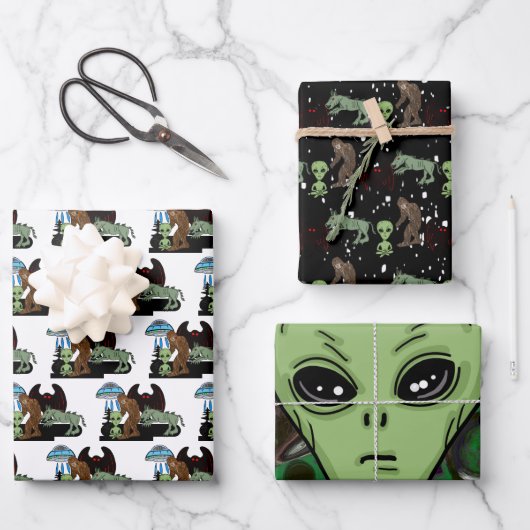 Kryptozoologie Kryptiden Big Foot Alien Mothman Geschenkpapier Set (Vorderseite)