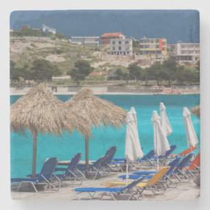Ksamil, Strandpromenade Steinuntersetzer