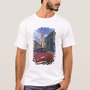 Kuba, altes Kolonialdorf von Trinidad. T-Shirt