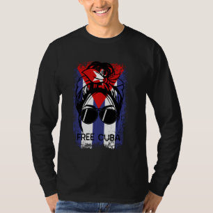 Kuba für Frauen Messy Hair Bun Sos Cuba Flaggenfre T-Shirt