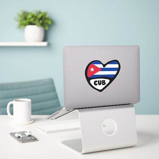 Kuba Ländercode Flaggenherz, CUB Aufkleber (Laptop auf Schreibtisch)
