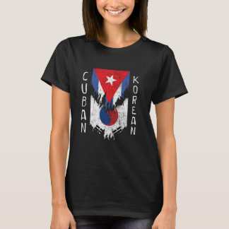 Kubanische koreanische Flaggen gerissen Torf Kuba T-Shirt